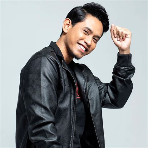 Khai Bahar's Heartthrob Comeback Tour: Malaysian Sensation Returns with a Bang!